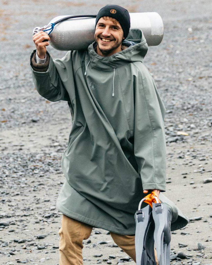 Fourth Element Storm Poncho